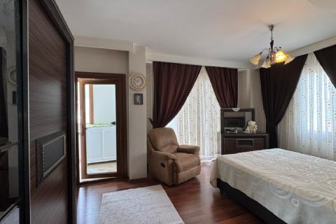 KARİZMA'DAN AKDENİZ MH HAVUZLU CEPHELERİ AÇIK TEMİZ 3+1