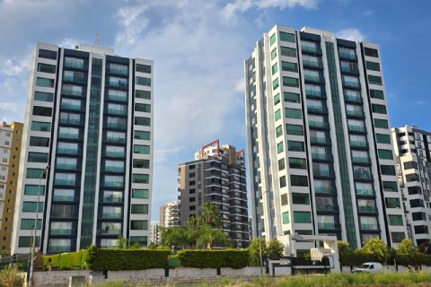 KARİZMA'DAN AKDENİZ'DE LÜKS SİTE İÇİ ARA KAT GENİŞ 4+1