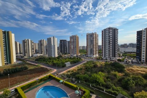 KARİZMA'DAN AKDENİZ'DE LÜKS SİTE İÇİ ARA KAT GENİŞ 4+1