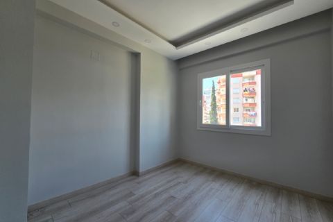 KARİZMA'DAN AKDENİZ'DE SİTE İÇİ HAVUZLU BAĞIMSIZ SIFIR 3+1