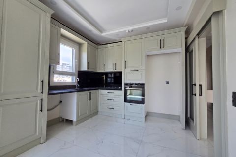 KARİZMA'DAN AKDENİZ'DE SİTE İÇİ HAVUZLU BAĞIMSIZ SIFIR 3+1