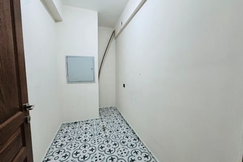 KARİZMA'DAN AKDENİZ'DE SİTE İÇİ HAVUZLU YÜKSEK KAT GENİŞ 4+1