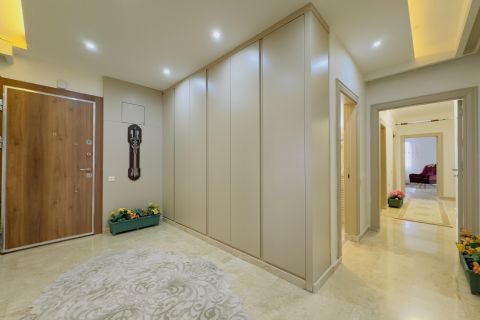 KARİZMA'DAN ALDEN SİTESİNDE DENİZ MANZARALI LÜKS 4+1