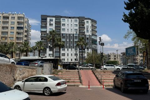 KARİZMA'DAN ANAYOL ÜZERİ GENİŞ DÜKKAN
