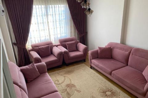 KARİZMA'DAN AQUA'LI 7/24 GÜVENLİKLİ NEZİH HUZURLU SİTEDE 3+1