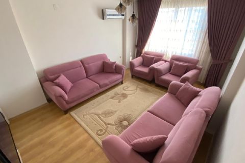 KARİZMA'DAN AQUA'LI 7/24 GÜVENLİKLİ NEZİH HUZURLU SİTEDE 3+1