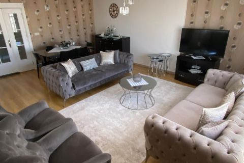 KARİZMA'DAN AQUA'LI 7/24 GÜVENLİKLİ NEZİH HUZURLU SİTEDE 3+1