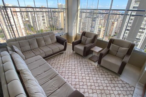 KARİZMA'DAN AQUA'LI 7/24 GÜVENLİKLİ NEZİH HUZURLU SİTEDE 3+1