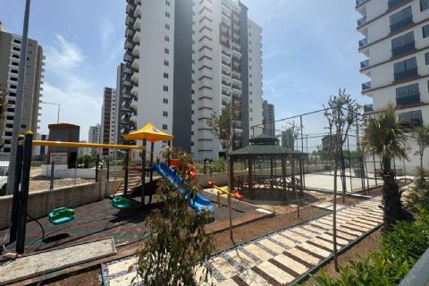 KARİZMA'DAN ARPAÇBAHŞİŞTE HAVUZLU SIFIR VE KALİTELİ 1+1