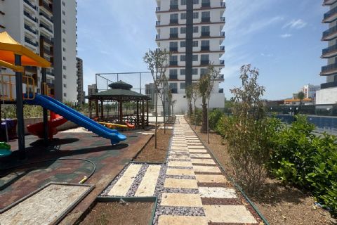 KARİZMA'DAN ARPAÇBAHŞİŞTE HAVUZLU SIFIR VE KALİTELİ 1+1