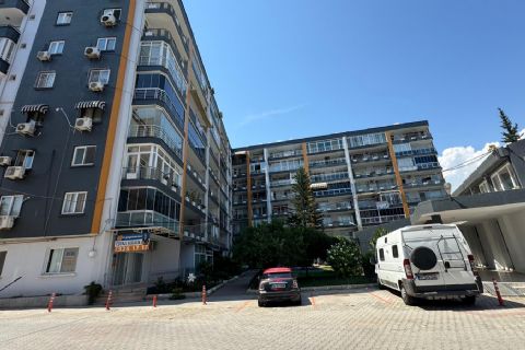 KARİZMA'DAN BABİL SİTESİNDE DENİZ GÖREN 1+1
