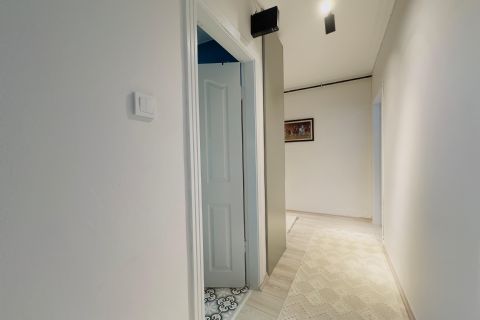 KARİZMA'DAN BAKANLIK CAD HAVUZLU SİTE İÇİ YENİLENMİŞ KOMBİLİ 3+1