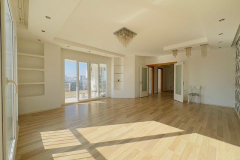 KARİZMA'DAN BATIKENT'TE SİTE İÇERİSİNDE GÜVENLİKLİ HAVUZLU 3+1