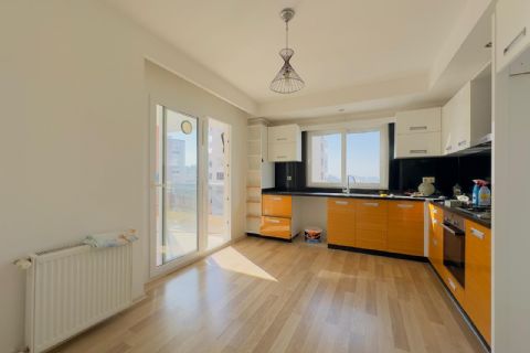 KARİZMA'DAN BATIKENT'TE SİTE İÇERİSİNDE GÜVENLİKLİ HAVUZLU 3+1