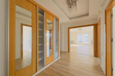 KARİZMA'DAN BATIKENT'TE SİTE İÇERİSİNDE GÜVENLİKLİ HAVUZLU 3+1