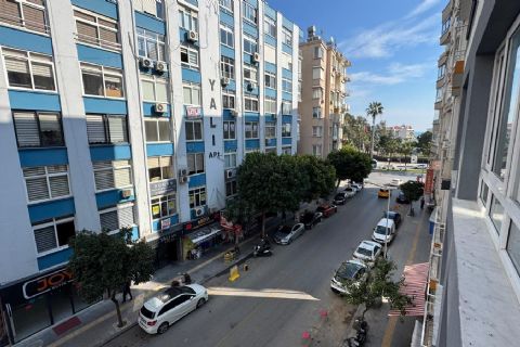 KARİZMA'DAN ÇAMLIBEL'DE BAKIMLI BİNADA 3+1