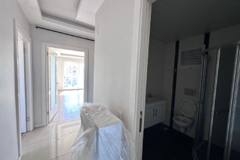 KARİZMA'DAN ÇİFTLİKKÖY DE 34.CAD YAKIN KOMBİLİ 2+1