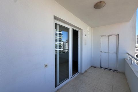 KARİZMA'DAN ÇİFTLİKKÖY DE 34.CAD YAKIN KOMBİLİ 2+1