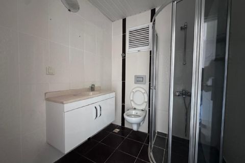 KARİZMA'DAN ÇİFTLİKKÖY DE 34.CAD YAKIN KOMBİLİ 2+1