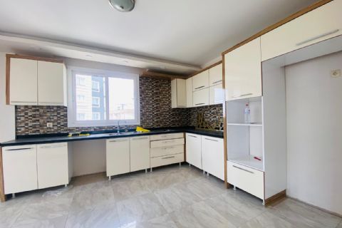 KARİZMA'DAN ÇİFTLİKKÖY DE HAVUZLU LÜKS 3+1