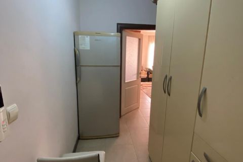 KARİZMA'DAN ÇİFTLİKKÖYDE EŞYALI HAVUZLU KİRACILI YATIRIMLIK 1+1