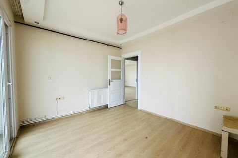 KARİZMA'DAN ÇİFTLİKKÖYDE HAVUZLU DOĞALGAZLI SİTE İÇİ DAİRE