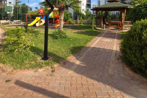 KARİZMA'DAN ÇİFTLİKKÖY'DE SİTE İÇİ AÇIK HAVUZLU AÇIK  CEPHELİ