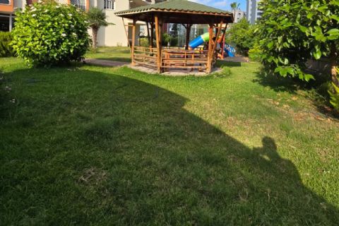 KARİZMA'DAN ÇİFTLİKKÖY'DE SİTE İÇİ AÇIK HAVUZLU AÇIK  CEPHELİ