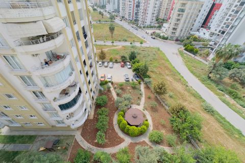 KARİZMA'DAN ÇİFTLİKKÖY'DE SİTE İÇİ KOMBİLİ 3+1