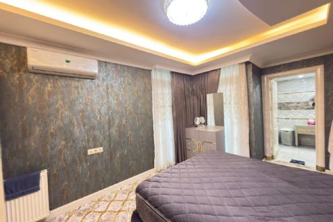 KARİZMA'DAN ÇİFTLİKKÖY'DE YAPILI TEMİZ 4+1