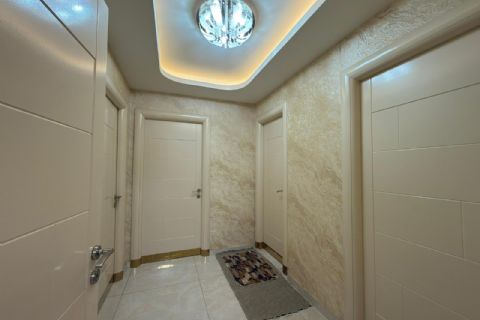 KARİZMA'DAN ÇİFTLİKKÖY'DE YAPILI TEMİZ 4+1