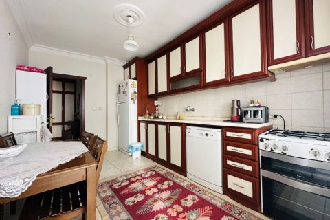 KARİZMA'DAN CİTY HOSPİTAL  CİVARINDA SİTE İÇERİSİNDEGENİŞ 3+1