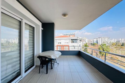 KARİZMA'DAN CUMHURİYET KONAKLARINDA GENİŞ LÜKS 4+1 DAİRE 