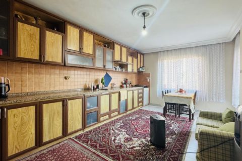 KARİZMA'DAN CUMHURİYET MH DE TERASLI GENİŞ 4+1 DAİRE