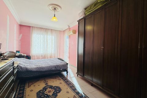 KARİZMA'DAN CUMHURİYET MH DE TERASLI GENİŞ 4+1 DAİRE