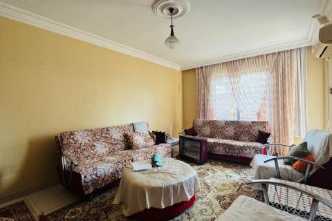 KARİZMA'DAN CUMHURİYET MH DE TERASLI GENİŞ 4+1 DAİRE