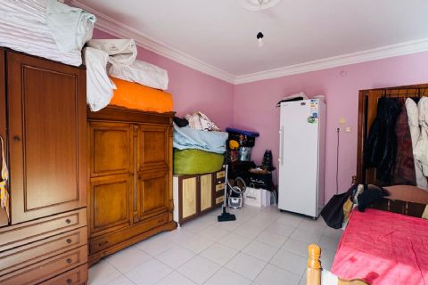 KARİZMA'DAN CUMHURİYET MH DE TERASLI GENİŞ 4+1 DAİRE
