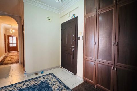 KARİZMA'DAN CUMHURİYET MH DE TERASLI GENİŞ 4+1 DAİRE