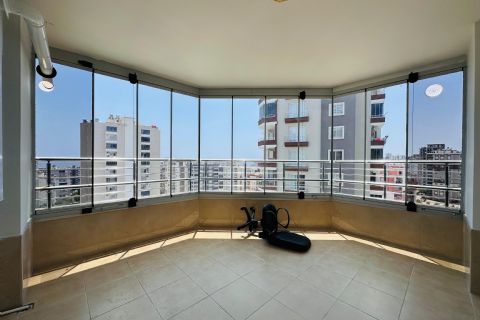 KARİZMA'DAN DENİZ GÖREN SİTE HAVUZ CAM BALKON 3+1 DAİRE
