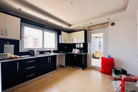 KARİZMA'DAN DENİZ GÖREN SİTE HAVUZ CAM BALKON 3+1 DAİRE