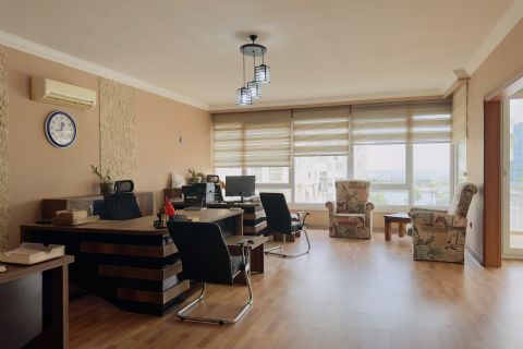 KARİZMA'DAN DENİZ MANZARALI FULL YAPILI GENİŞ OFİS 4+1