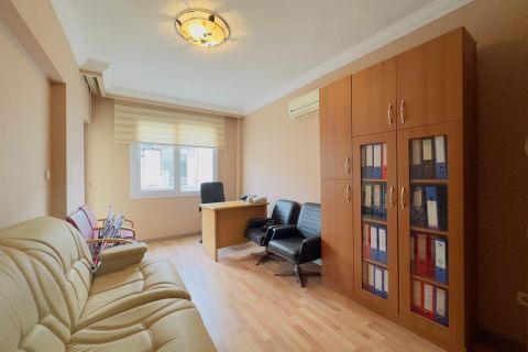KARİZMA'DAN DENİZ MANZARALI FULL YAPILI GENİŞ OFİS 4+1
