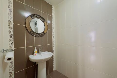 KARİZMA'DAN DENİZ MANZARALI FULL YAPILI GENİŞ OFİS 4+1