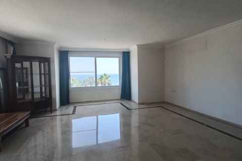 KARİZMA'DAN DENİZ MANZARALI KONUM HARİKASI 4+1 DAİRE