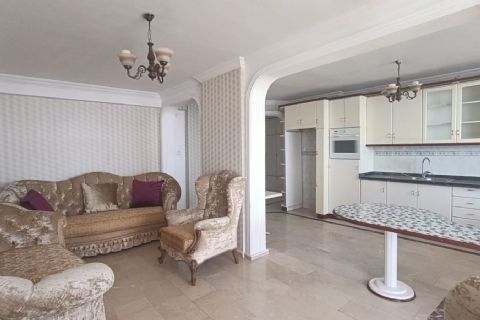 KARİZMA'DAN DENİZ MANZARALI KONUM HARİKASI 4+1 DAİRE