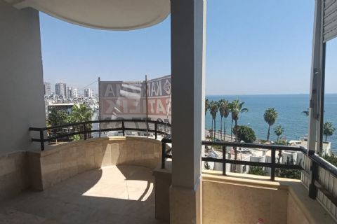 KARİZMA'DAN DENİZ MANZARALI KONUM HARİKASI 4+1 DAİRE