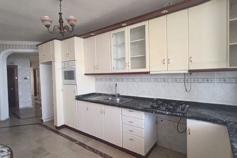 KARİZMA'DAN DENİZ MANZARALI KONUM HARİKASI 4+1 DAİRE