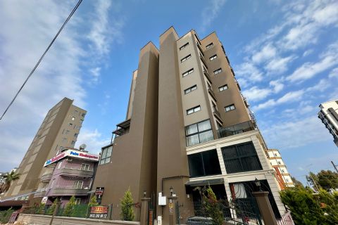KARİZMA'DAN DENİZ MH DE DENİZ MANZARALI BALKONLU SIFIR 1+1