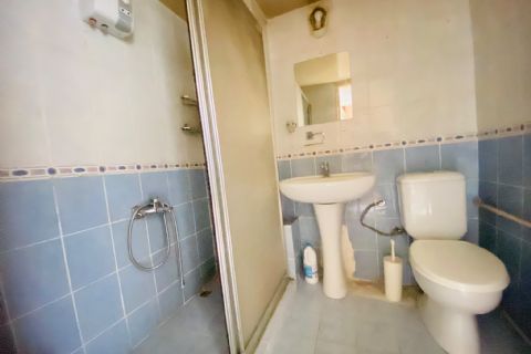 KARİZMA'DAN DENİZE 50 MT EV VE OFİS KULLANIMINA UYGUN 2+1