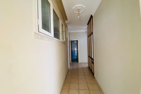 KARİZMA'DAN DENİZE 50 MT EV VE OFİS KULLANIMINA UYGUN 2+1